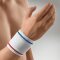 Bort ActiveColor Handgelenkbandage Farbe: blau Gr. M