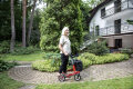 Rollator ATHLON SL Carbon Komfort mit PUR-Softrädern...